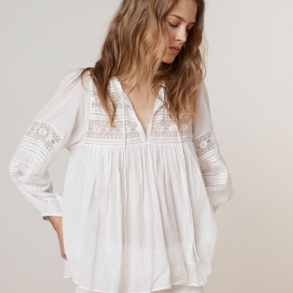 Velvet by Graham & Spencer Evie Cotton Lace Peasant Top - Like New